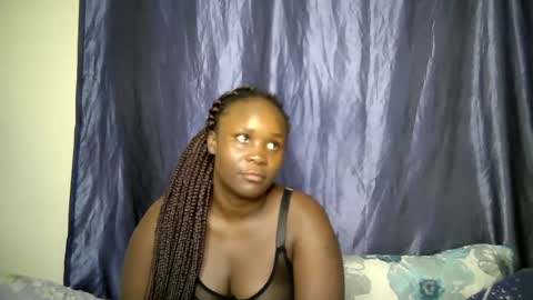 sally_bee1 online show from 07/28/26, 03:21