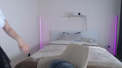 Snapshot of sally_femdom chatting on 06/25/26, 06:18 Sally online show from 06/25/26, 06:18