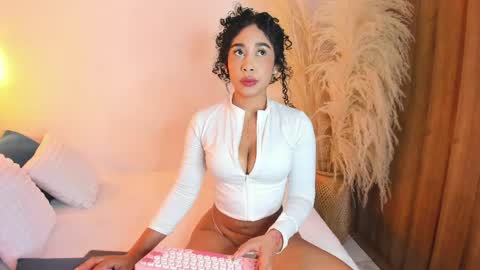 sally rosses online show from 05/11/26, 01:06