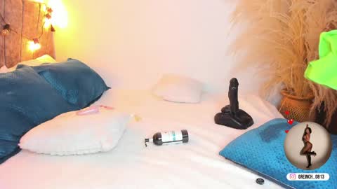 sally rosses online show from 05/11/26, 04:04