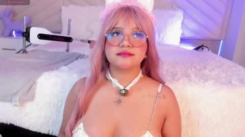  Sally White  online show from 01/08/25, 03:08