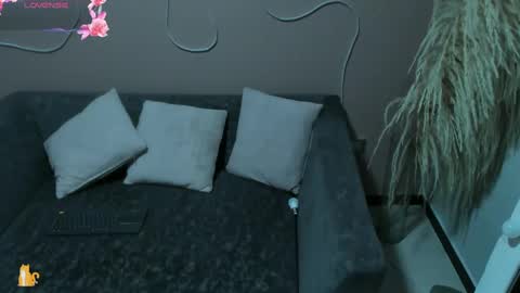  Sally White  online show from 03/12/25, 10:37