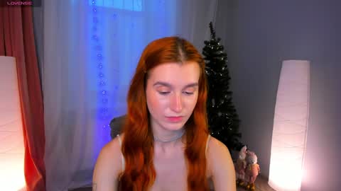 Snapshot of sallybiscuit chatting on 12/19/24, 10:34 Sally online show from 12/19/24, 10:34