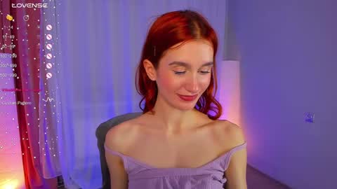 Snapshot of sallybiscuit chatting on 01/09/25, 01:35 Sally online show from 01/09/25, 01:35