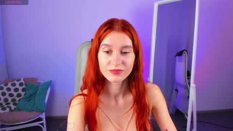 Snapshot of sallybiscuit chatting on 01/31/25, 10:31 Sally online show from 01/31/25, 10:31