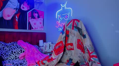 miss Sally online every night from 1am to 8am  Colombia time online show from 09/28/25, 10:31