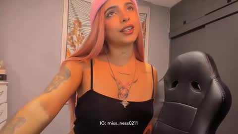 sallymaddoxx online show from 09/14/25, 10:31
