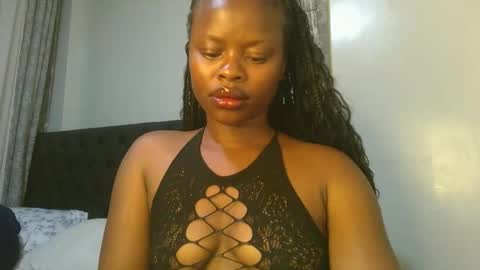 Snapshot of sallysasha254 chatting on 01/15/26, 05:49 sallysasha254 online show from 01/15/26, 05:49