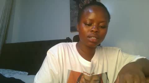 Snapshot of sallysasha254 chatting on 01/18/26, 08:45 sallysasha254 online show from 01/18/26, 08:45