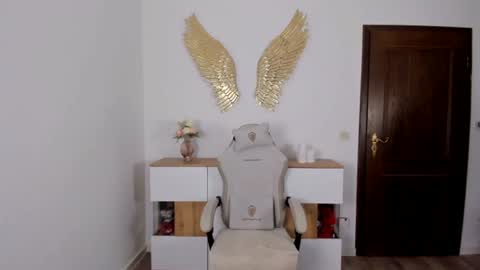 SallySecret online show from 06/22/26, 07:05