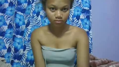 SallyWett online show from 03/06/25, 02:19