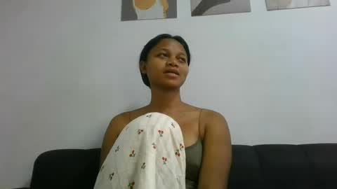SallyWett online show from 07/26/26, 10:33