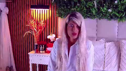 SalmaRoze online show from 07/06/26, 03:58