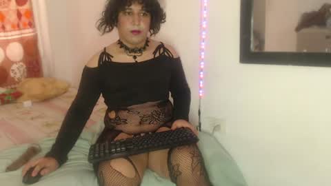 Snapshot of salome0langley chatting on 08/04/26, 04:42 salome0langley online show from 08/04/26, 04:42