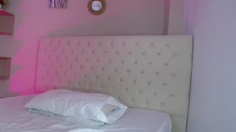 Snapshot of salome__2002 chatting on 06/13/26, 12:14 salome__2002 online show from 06/13/26, 12:14