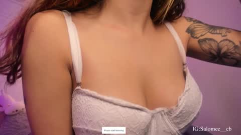 Snapshot of salome__evans chatting on 11/13/25, 01:43 salome__evans online show from 11/13/25, 01:43