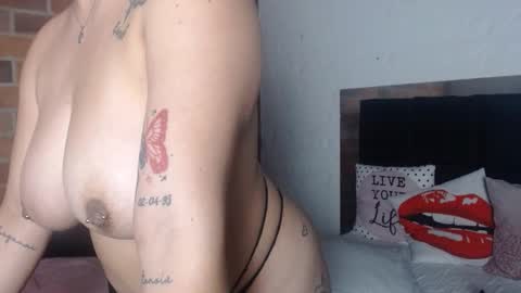 Snapshot of salome__palmer chatting on 01/15/26, 08:34 online show from 01/15/26, 08:34