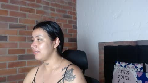 Snapshot of salome__palmer chatting on 04/09/26, 10:48 online show from 04/09/26, 10:48