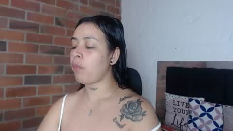 Snapshot of salome__palmer chatting on 06/11/26, 08:29 online show from 06/11/26, 08:29