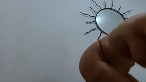 salome online show from 10/31/25, 04:08