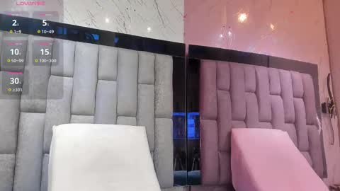 Snapshot of salome_duque chatting on 10/13/25, 08:36 Salome Duque online show from 10/13/25, 08:36