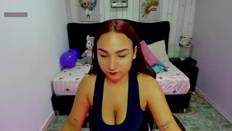 Snapshot of salome_rojas_ chatting on 09/19/25, 01:45 Salome online show from 09/19/25, 01:45
