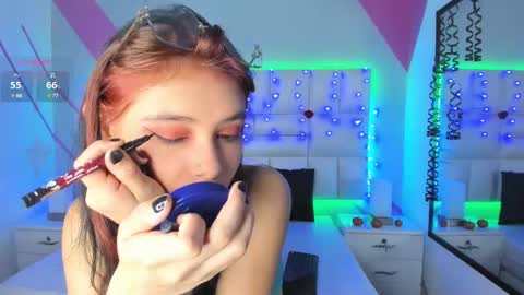 Snapshot of salome_rouse chatting on 12/27/24, 08:18 Salome Rose online show from 12/27/24, 08:18