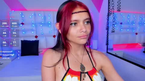 Snapshot of salome_rouse chatting on 01/17/25, 11:18 Salome Rose online show from 01/17/25, 11:18