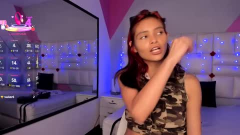 Snapshot of salome_rouse chatting on 03/10/25, 09:18 Salome Rose online show from 03/10/25, 09:18