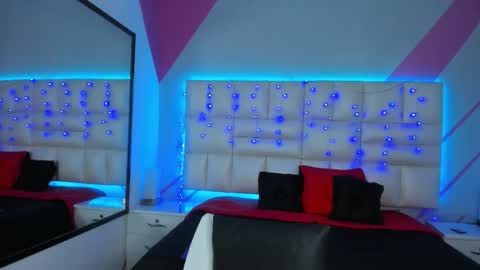 Snapshot of salome_rouse chatting on 10/20/25, 08:31 Salome Rose online show from 10/20/25, 08:31