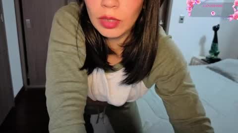 Snapshot of salome_stockman_s chatting on 05/25/26, 03:12 Salome online show from 05/25/26, 03:12