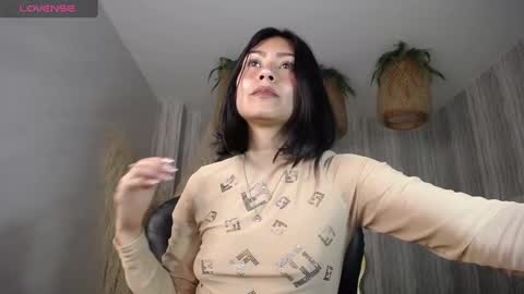 Salome  online show from 02/04/25, 11:06