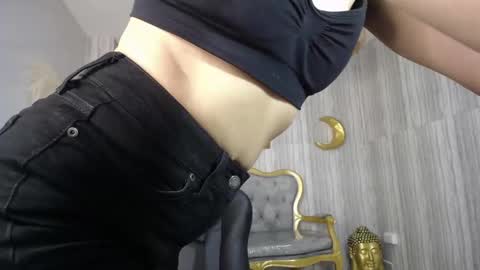 Salome  online show from 02/13/25, 11:37
