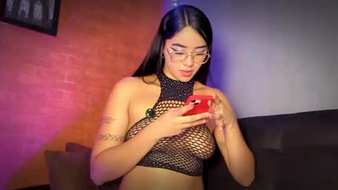 SALOME online show from 06/11/26, 12:32