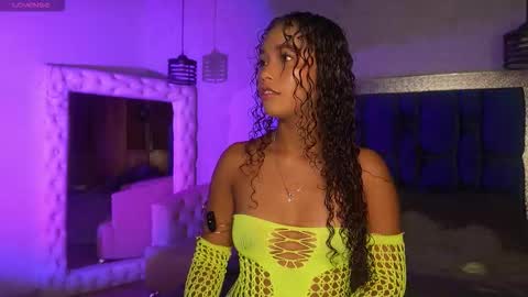 Snapshot of salome_williamss chatting on 03/29/26, 12:16 Salome online show from 03/29/26, 12:16