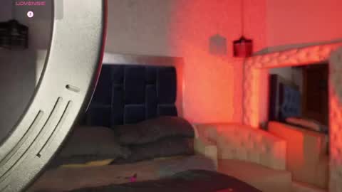Snapshot of salome_williamss chatting on 05/18/26, 12:33 Salome online show from 05/18/26, 12:33
