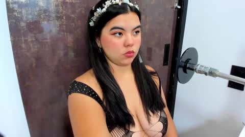 Snapshot of salomee_bigboobs chatting on 09/28/25, 02:39 Salome online show from 09/28/25, 02:39