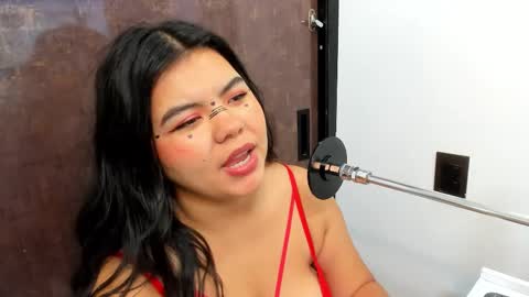 Snapshot of salomee_bigboobs chatting on 10/06/25, 03:59 Salome online show from 10/06/25, 03:59