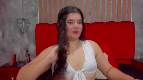 Snapshot of salomeevanz chatting on 04/27/26, 07:23 SalomeEvanz online show from 04/27/26, 07:23