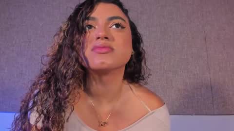 Snapshot of salomeferreira_ chatting on 10/14/25, 05:14 Salome Ferreira online show from 10/14/25, 05:14