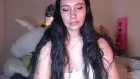 Snapshot of salomefox2 chatting on 12/06/24, 07:32 yenny online show from 12/06/24, 07:32