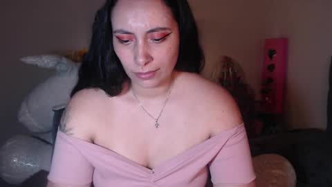 Snapshot of salomefox2 chatting on 12/10/24, 07:26 yenny online show from 12/10/24, 07:26