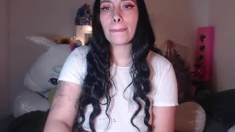 Snapshot of salomefox2 chatting on 12/18/24, 07:36 yenny online show from 12/18/24, 07:36