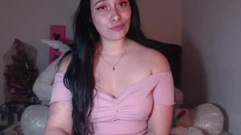 Snapshot of salomefox2 chatting on 02/02/25, 04:37 yenny online show from 02/02/25, 04:37