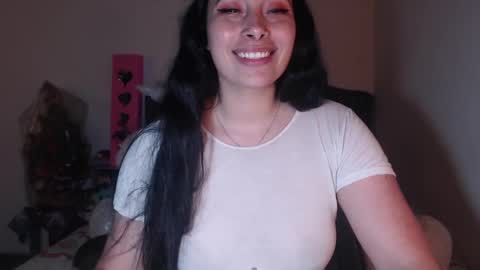 Snapshot of salomefox2 chatting on 02/06/25, 07:24 yenny online show from 02/06/25, 07:24