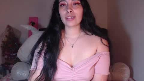 Snapshot of salomefox2 chatting on 02/10/25, 07:26 yenny online show from 02/10/25, 07:26