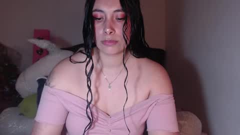 Snapshot of salomefox2 chatting on 02/20/25, 04:39 yenny online show from 02/20/25, 04:39