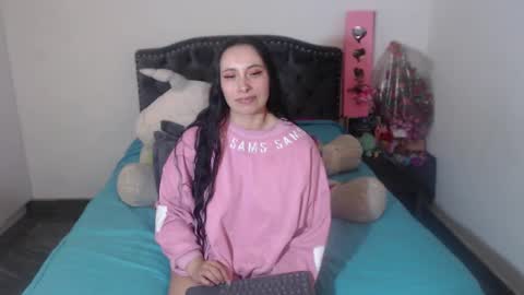 Snapshot of salomefox2 chatting on 10/10/25, 03:16 yenny online show from 10/10/25, 03:16