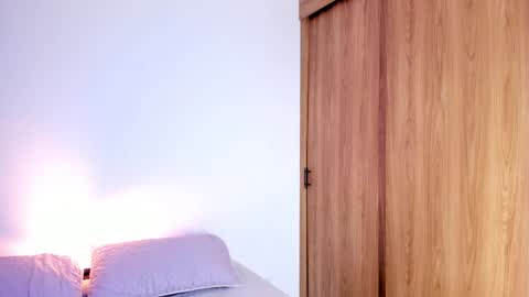 Snapshot of salomesimos1 chatting on 11/24/25, 10:53 Salome online show from 11/24/25, 10:53