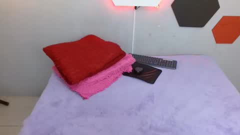 martina online show from 12/19/24, 08:13